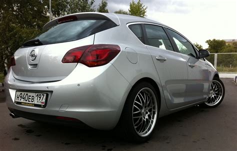 Важность правильного подбора состава для автомобиля Opel Astra J