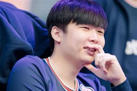 История престольного сражения Dota 2 International: от первой сцены до сегодняшнего дня