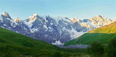 Кавказ: величественные горы и уникальная культура