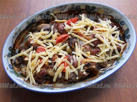 Классическая комбинация: мясо и шампиньоны