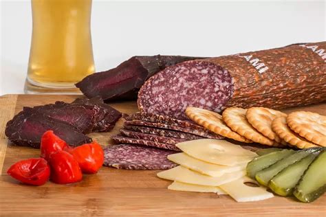 Местные пивоварни: опыт наслаждения пивом и сочетания закусок за разумные деньги