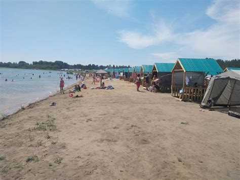Озеро Пролетарское: наслаждение уединением в обрамлении природы