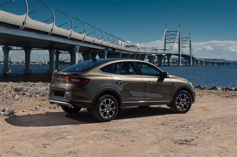 Описание особенностей популярного автомобиля "Renault Arkana"