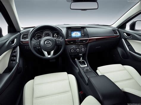 Основные компоненты распределения комфорта в автомобиле Mazda 6