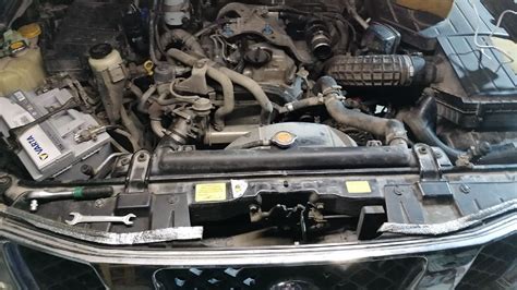 Поиск и обнаружение запасного блока света в автомобиле Nissan Pathfinder R51