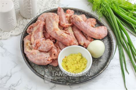 Преимущества включения куриных шеек и голов в рацион собаки