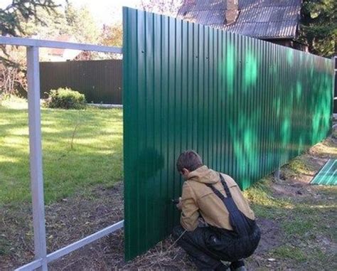 Преимущества и недостатки использования профнастила