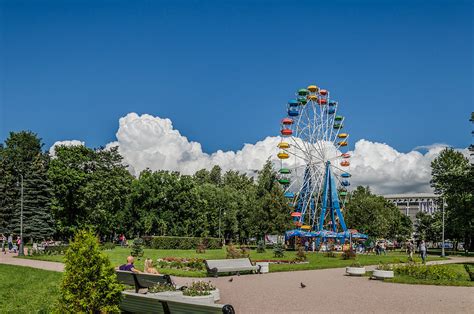 Преимущества и особенности отдыха на колесах в Парке Победы