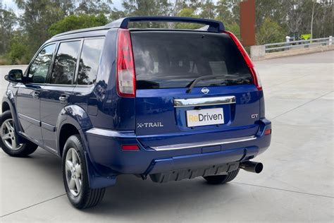 Размещение измерительного прибора в Nissan X-Trail T30