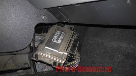 Расположение ЭБУ в зависимости от годов выпуска автомобилей Toyota Carina E