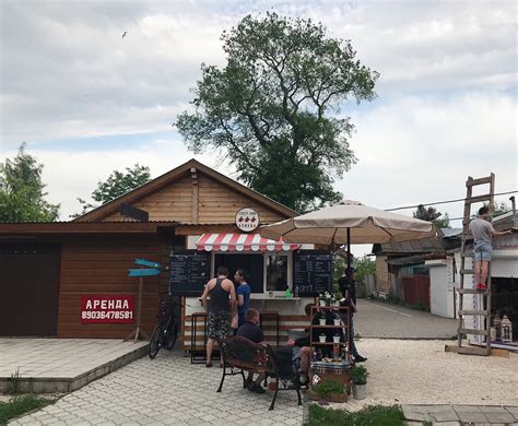 Рынки и киоски с уличной едой: где можно перекусить недорого и сытно