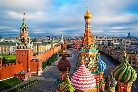 Символ города: Обзор Красной площади в Москве