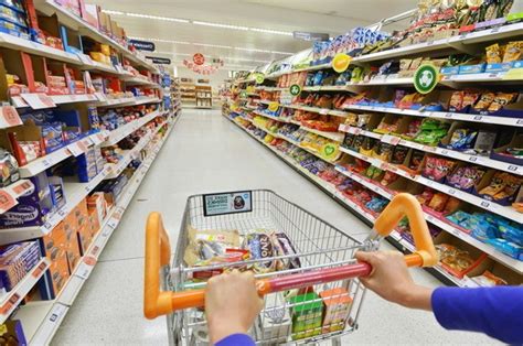 Супермаркеты и продуктовые магазины – популярные точки продаж