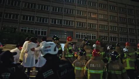 Участок рядом с заправочной станцией "Черная Роза"