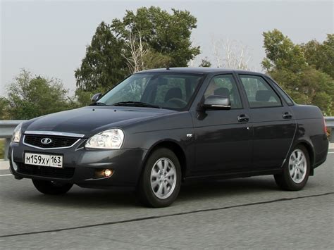 Что такое управляющий блок двигателя на автомобиле Lada Priora: основная информация