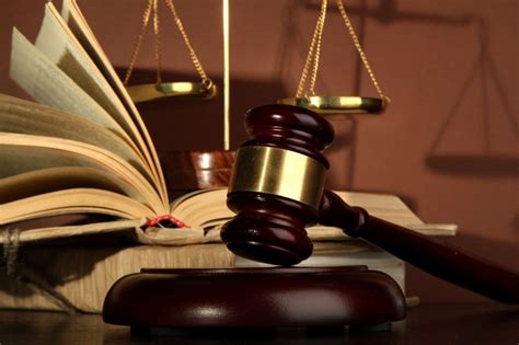Адвокат и два ответчика: особенности и ограничения