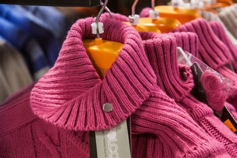 Вещи из хлопка, которые нужно стирать в режиме шерсть: правила