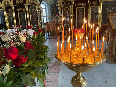 Доказательства использования ярких красок в храмах
