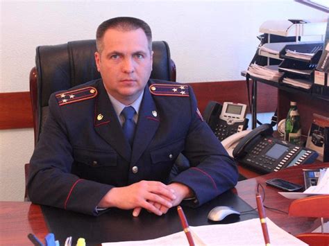 Идентификация полицейского населением
