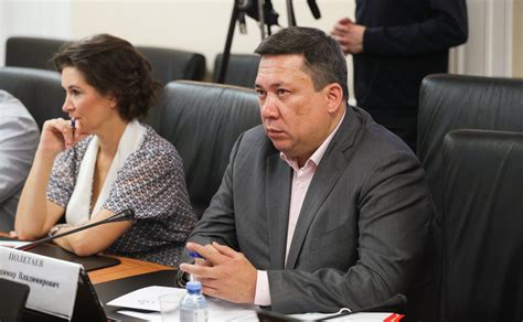 Иностранные вмешательства и укрепление влияния