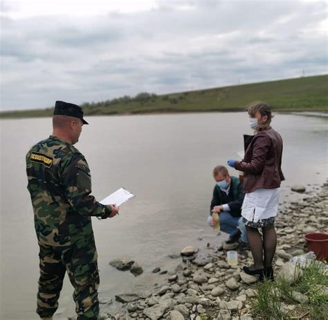 Ловля рыбы на Новомарьевском лимане