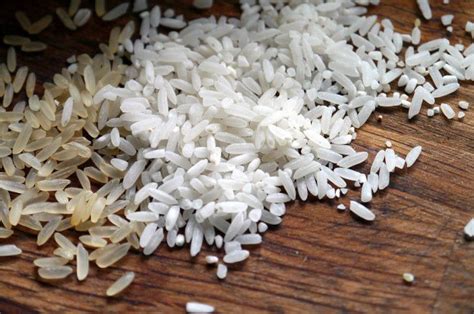 Методы, которые позволяют красному рису приготовиться без замачивания долго