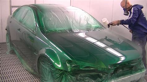 Особенности применения лака при покраске автомобиля