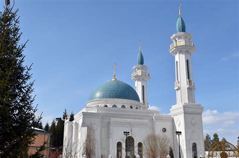 Открытый для посещения женщинами мечети в Казани