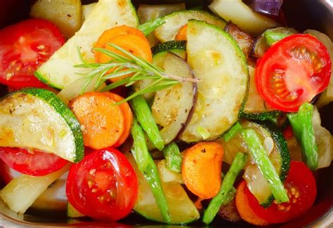 Повышает вкусовые качества блюда