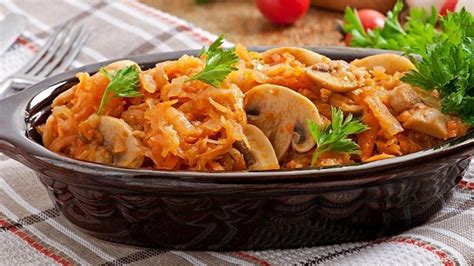 Польза замороженной тушеной капусты с грибами