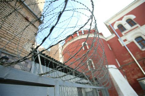 Правила использования телефона в СИЗО