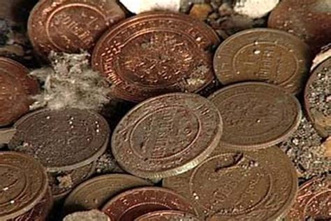Преимущества покупки старинных монет