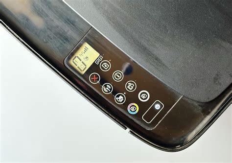 Простая и удобная в использовании панель управления принтером HP DeskJet 2320
