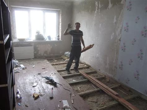 Разборка деревянного пола