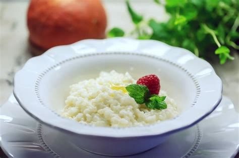 Рисовая каша для сытного завтрака