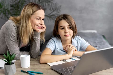 Советы родителям и обществу по взаимодействию с подростками