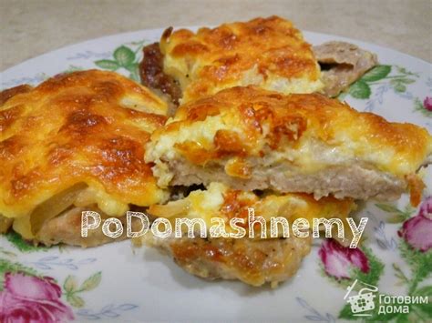 Сочное мясо с редькой в духовке