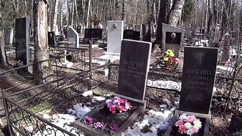 Суеверия и предрассудки: причины, почему люди не посещают кладбище в Вербное воскресенье