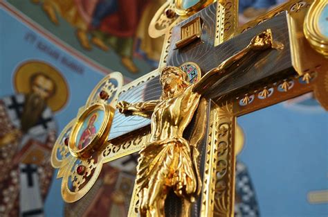 Христианские традиции и символика